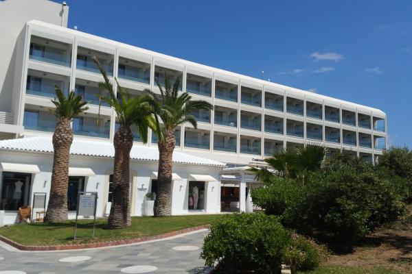 Hotel Killini Beach